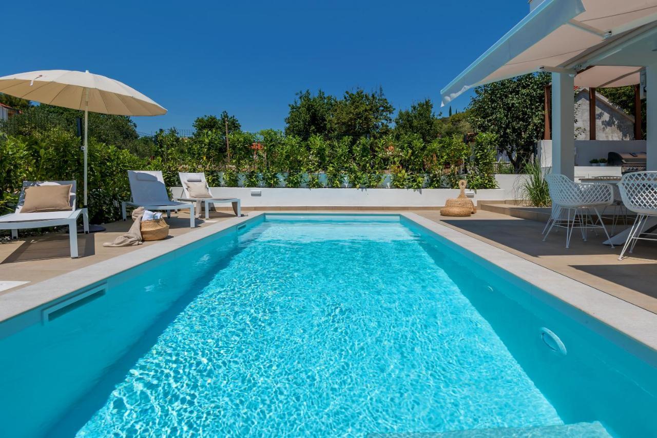 Marula Holiday Home - With Heated Pool Marina Dış mekan fotoğraf