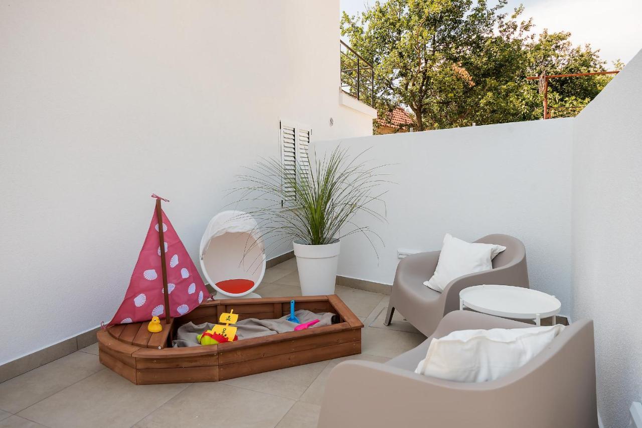 Marula Holiday Home - With Heated Pool Marina Dış mekan fotoğraf